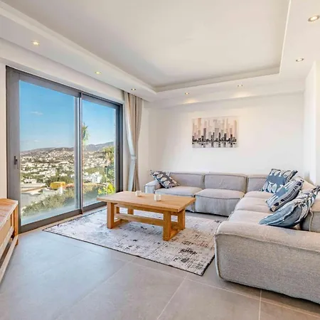Cozy With Private Pool And Luxuriest Views * بودروم